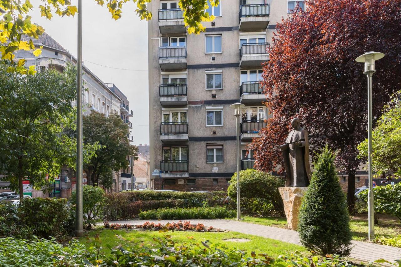 Sweet & Spicy - Brand New Apartment With Balcony Budapest Luaran gambar
