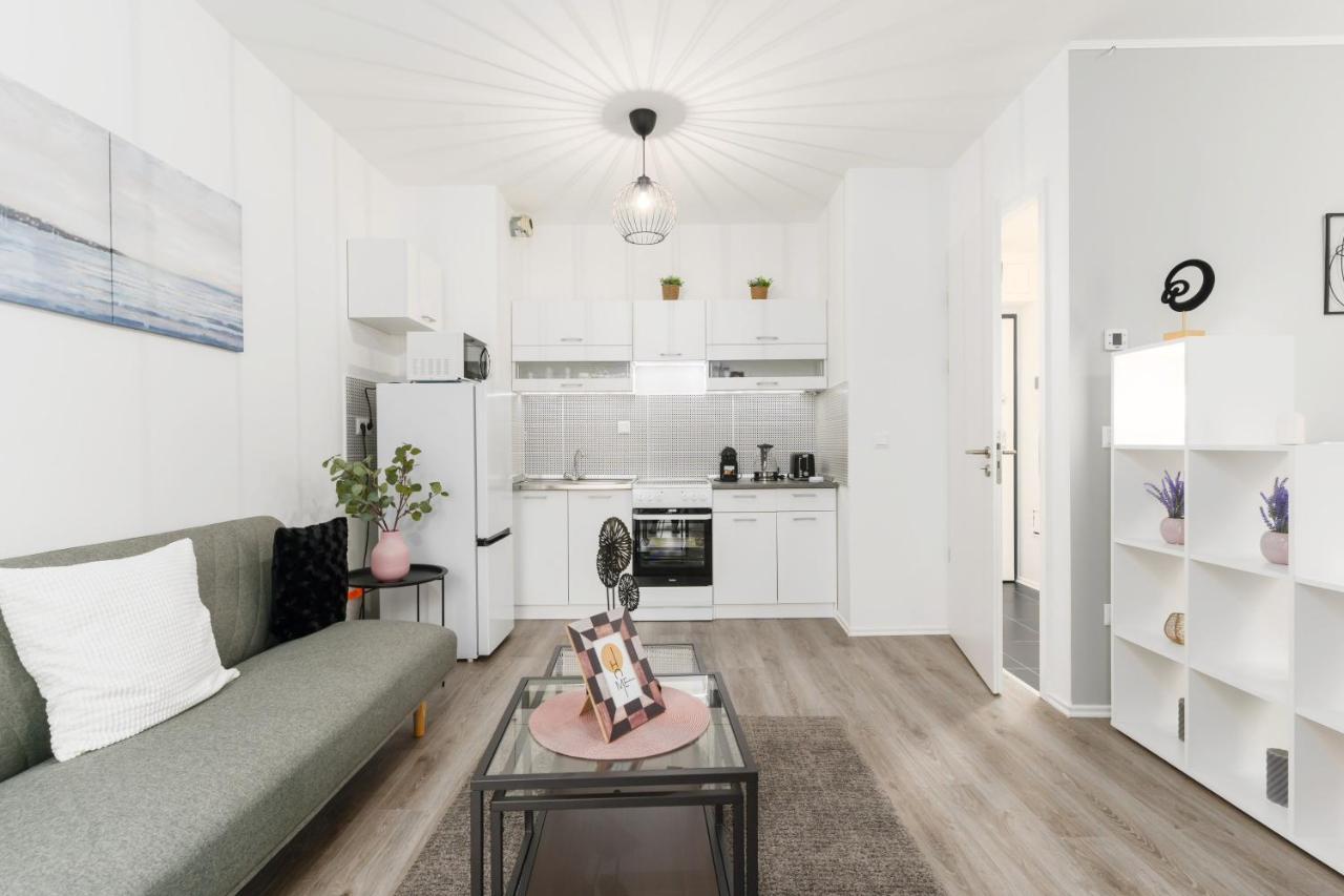 Sweet & Spicy - Brand New Apartment With Balcony Budapest Luaran gambar