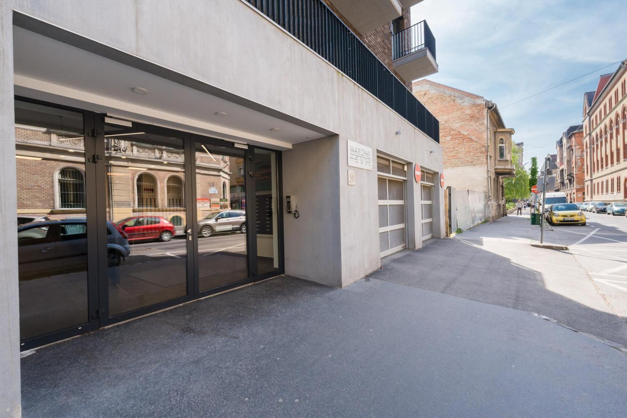 Sweet & Spicy - Brand New Apartment With Balcony Budapest Luaran gambar